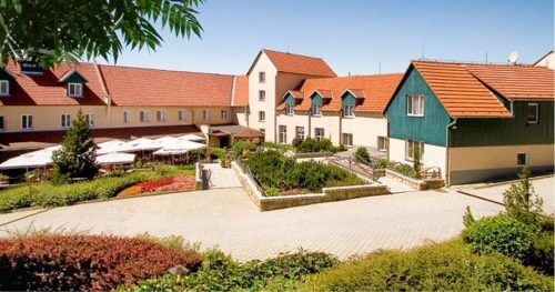 RC Auta Event - Doporucene lokality pro firemni akce - web 518x27210 - hotel rustikal horni cerekev