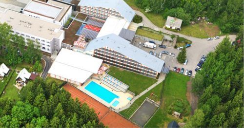 RC Auta Event - Doporucene lokality pro firemni akce - web 518x27216 - hotel jezerka