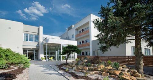 RC Auta Event - Doporucene lokality pro firemni akce - web 518x2722 - ea hotel kraskov